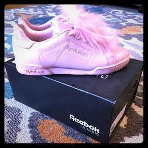 REEBOK CLASSIC Local Heroes